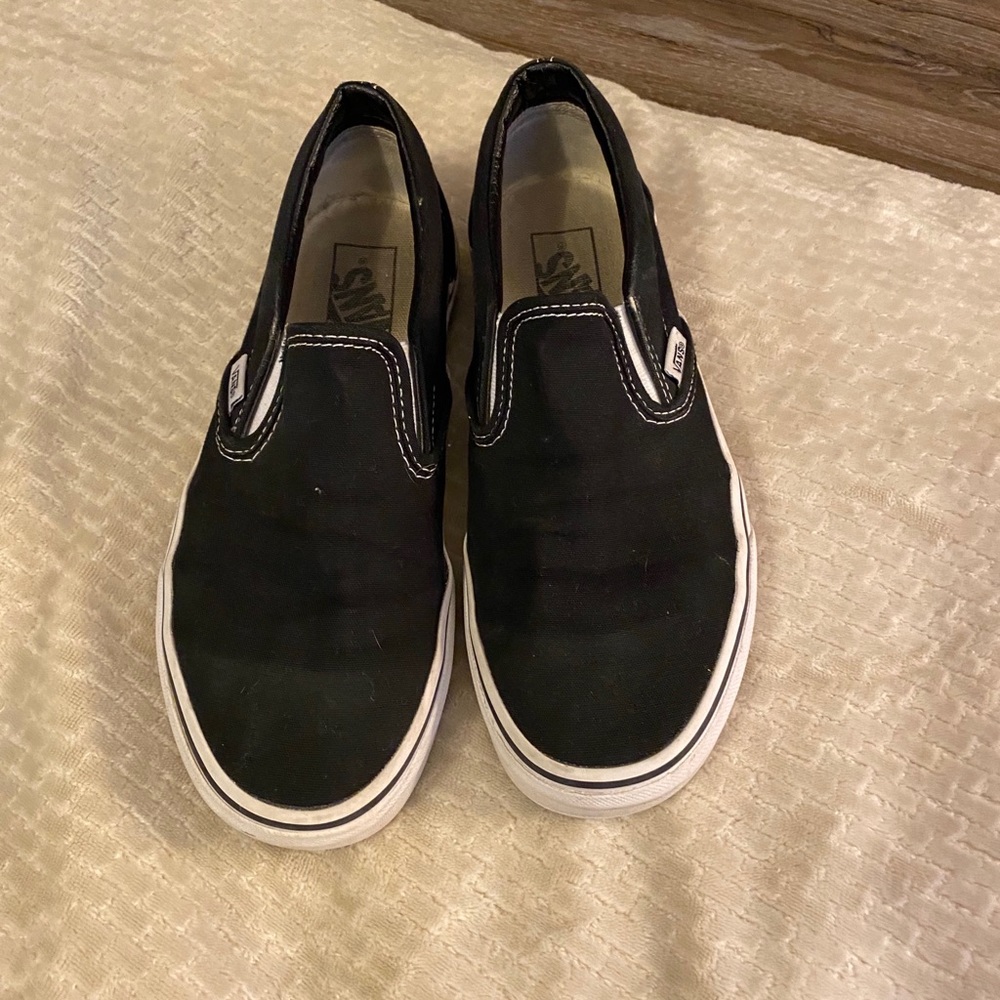 Vans - Picture 3 of 6